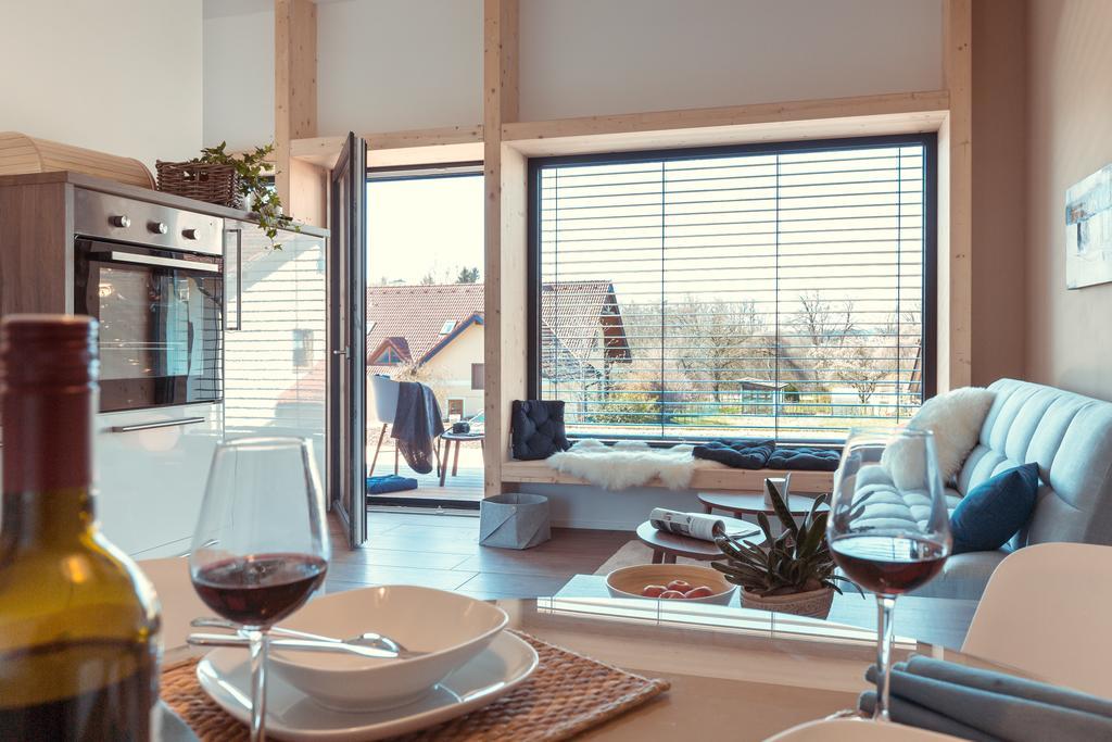 Simply Home Apartments Ueberackern Екстериор снимка
